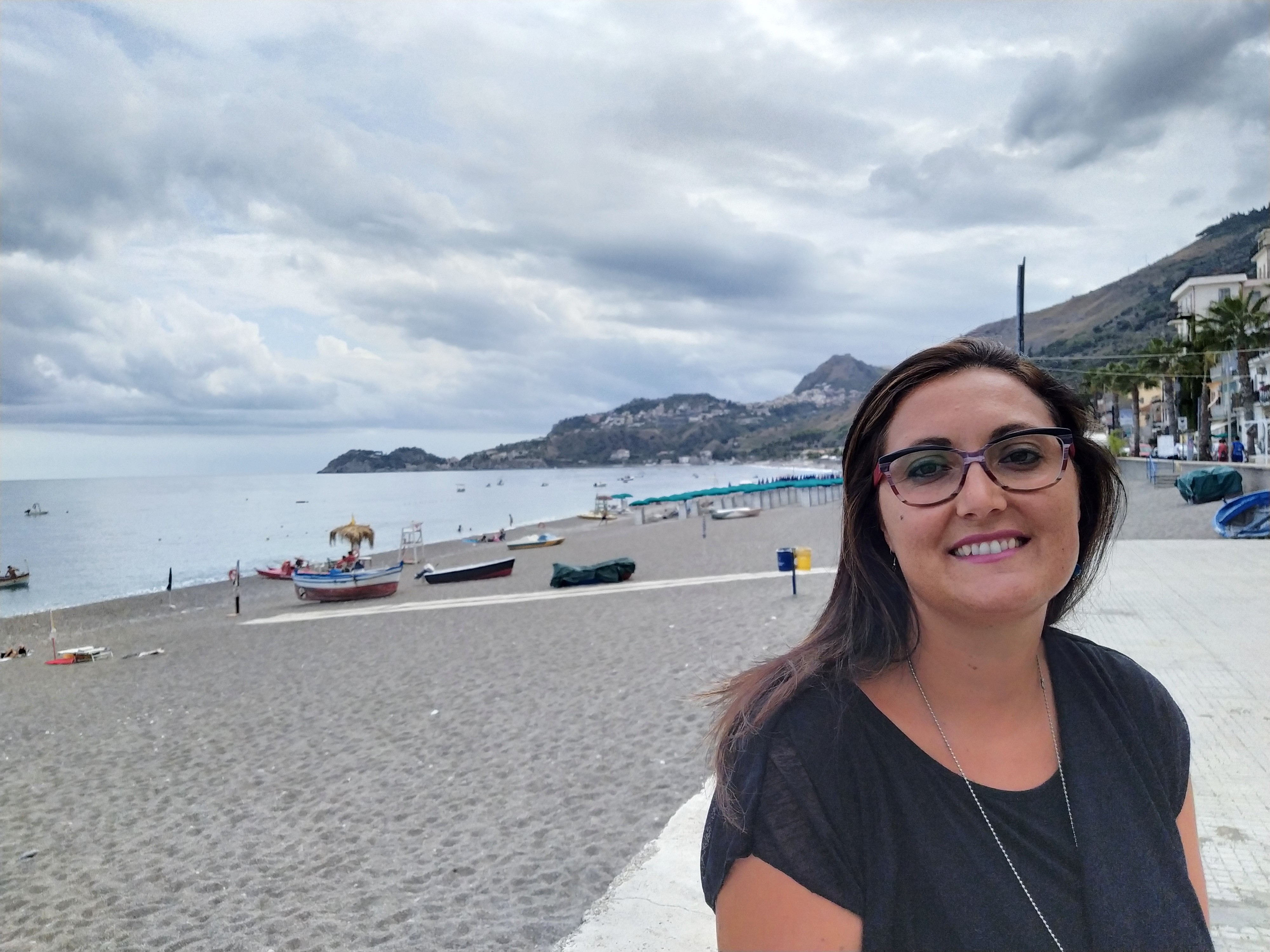 Angela Maria Alfia N.