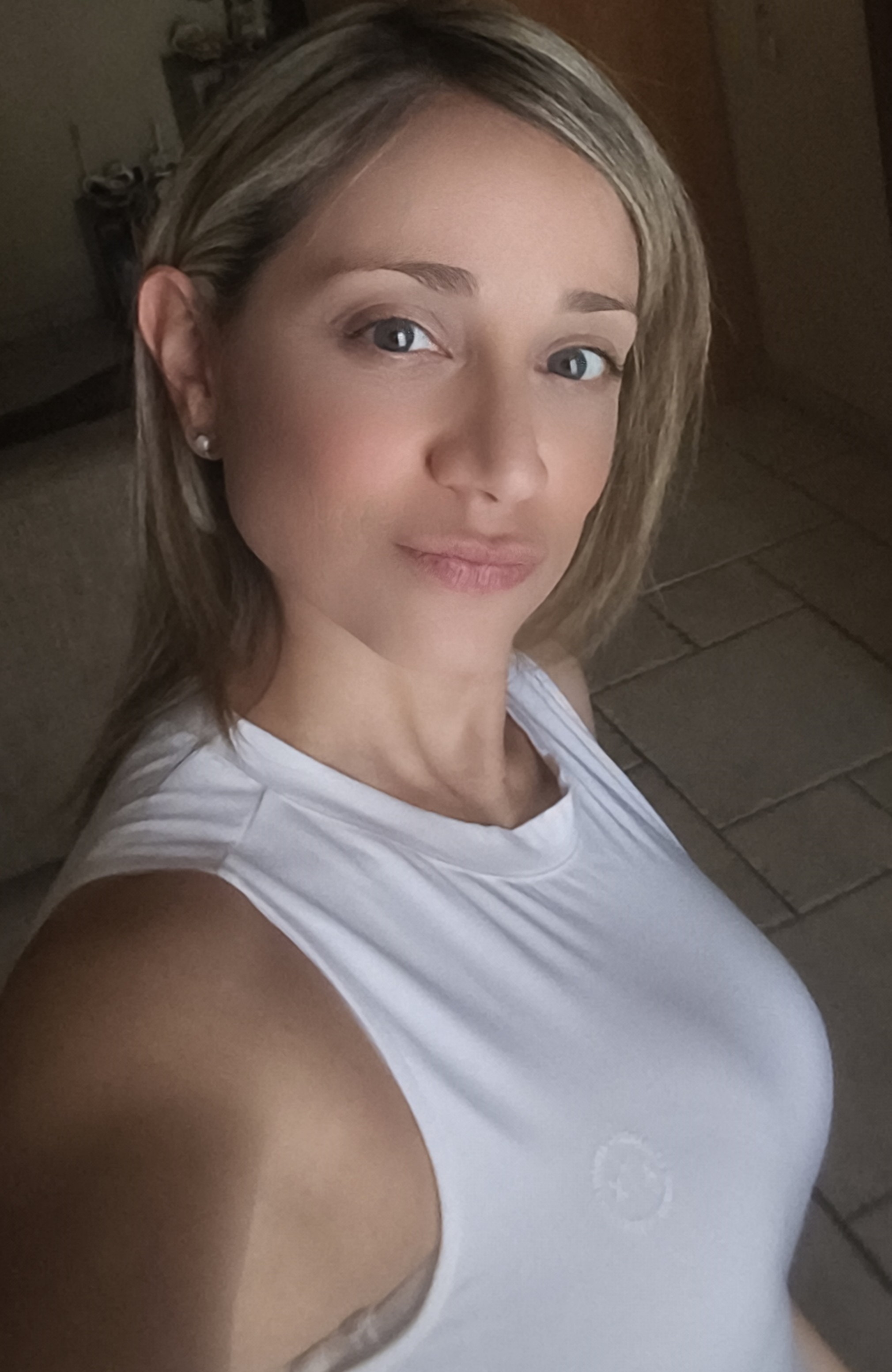 Monia C.