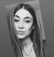 Angela Maria L.